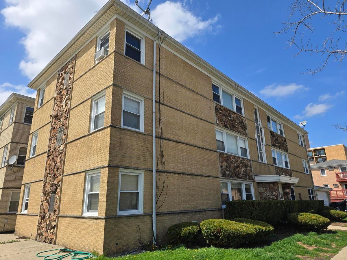 8600 Summerdale Avenue, Chicago, IL 60656