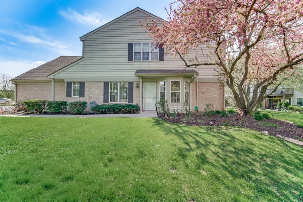 1650 Grove Avenue #A — Schaumburg, IL 60193