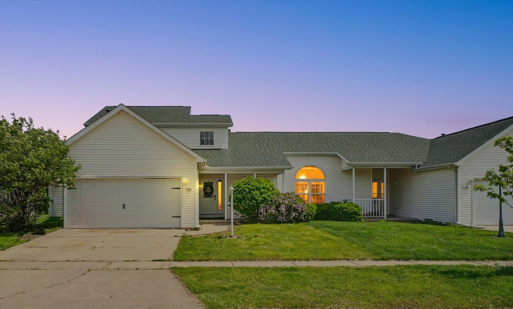 708 Erin Drive — Champaign, IL 61822