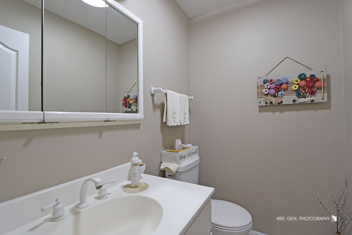 9209 Anthony Lane, Spring Grove, IL 60081