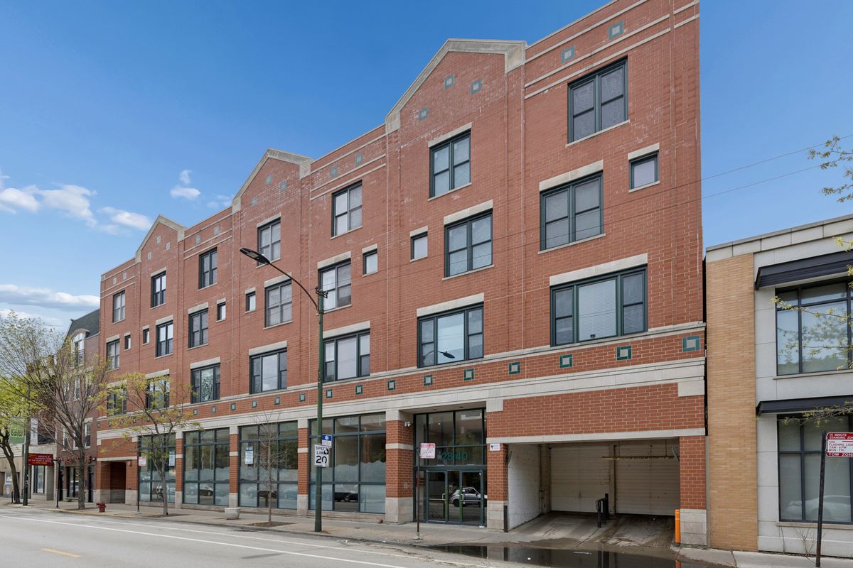 2840 Lincoln Avenue, Chicago, IL 60657