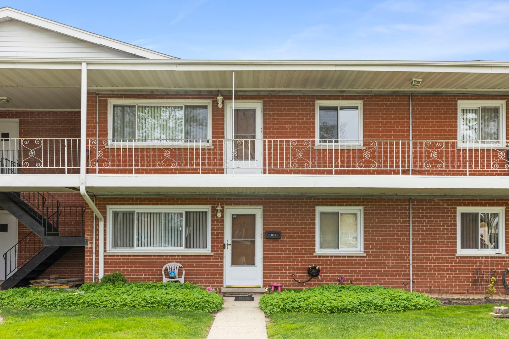 641 Dulles Road #B — Des Plaines, IL 60016
