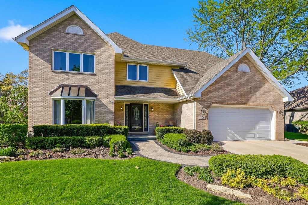1206 Arbor Drive, Lemont, IL 60439