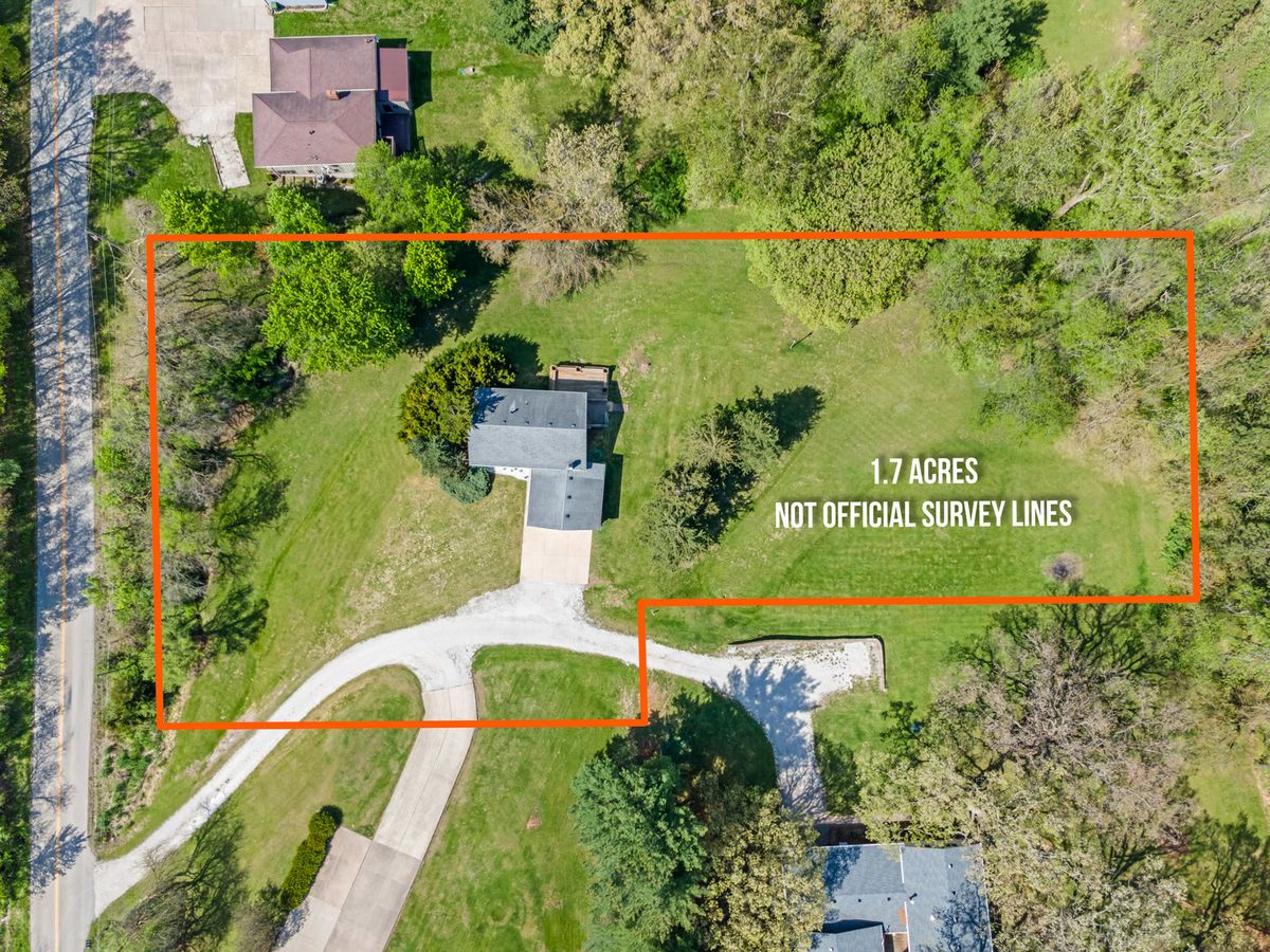 24146 Stagecoach Road, Geneseo, IL 61254
