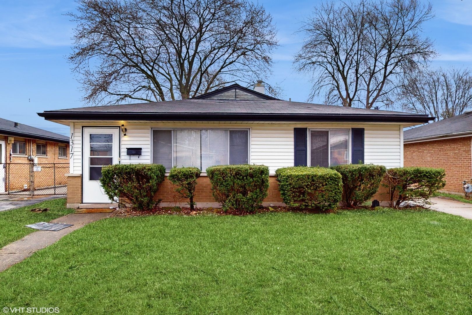 1317 Mackinaw Avenue — Calumet City, IL 60409