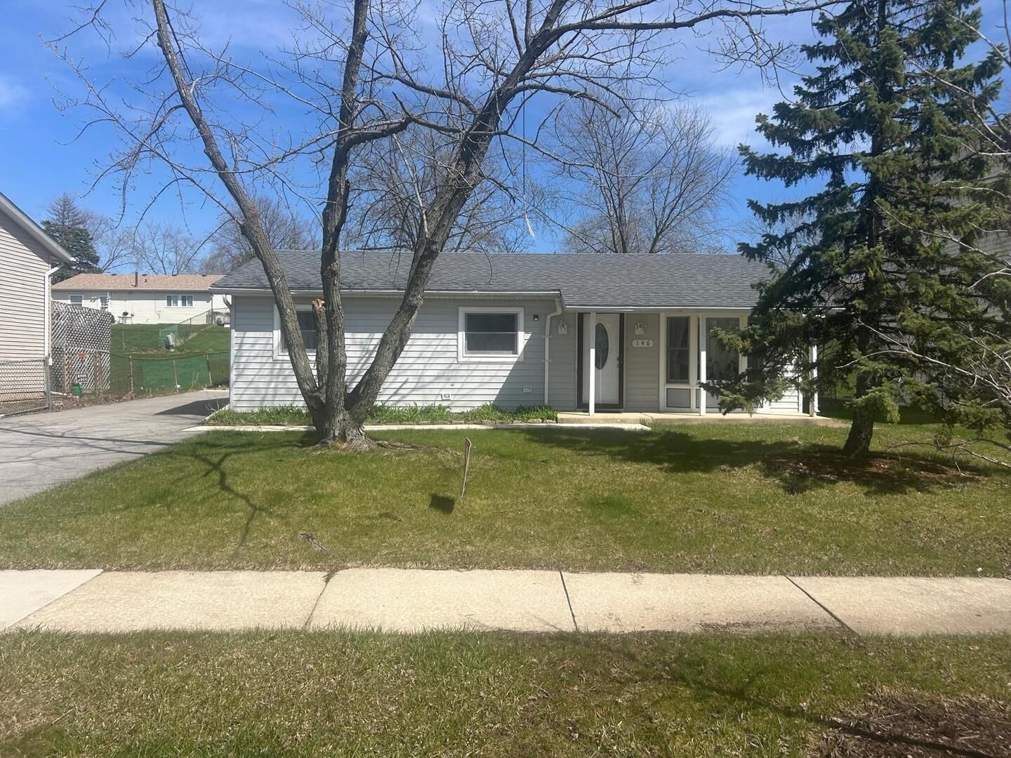 146 Springleaf Drive — Bolingbrook, IL 60440