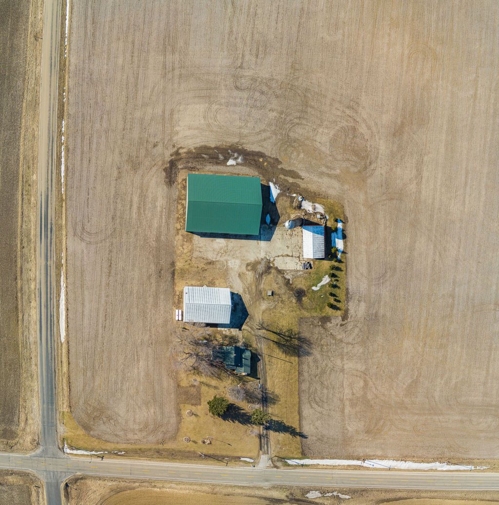 17093 Somonauk Road, DeKalb, IL 60115