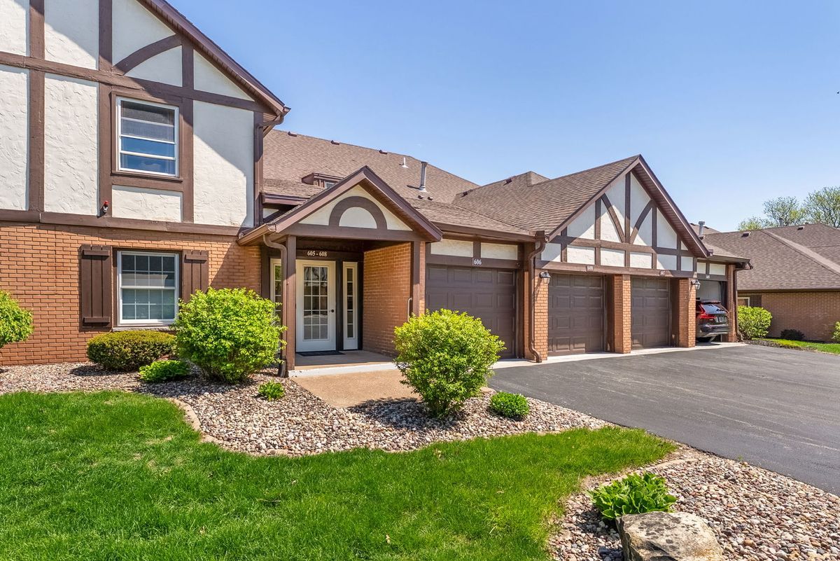 4150 60th Street, Davenport, IA 52807