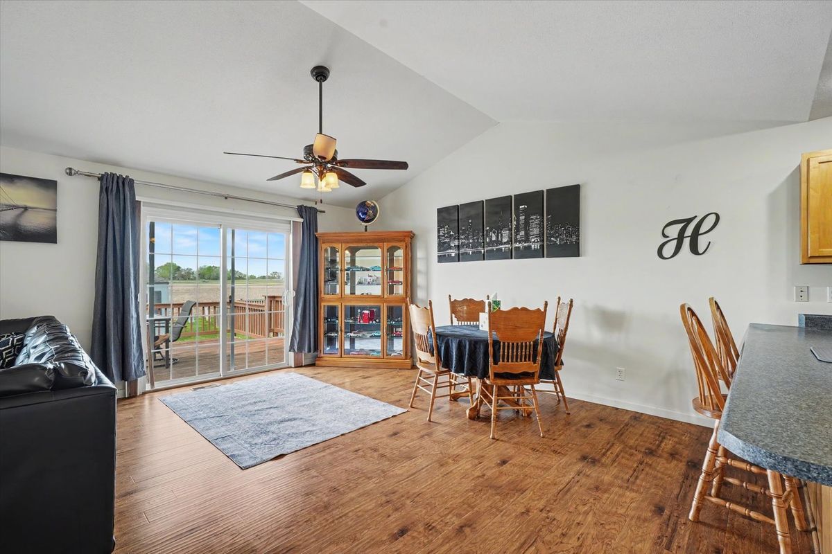 2705 Fieldcrest Drive, Urbana, IL 61802