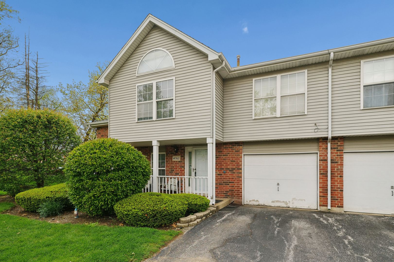 14762 Kenton Avenue — Midlothian, IL 60445