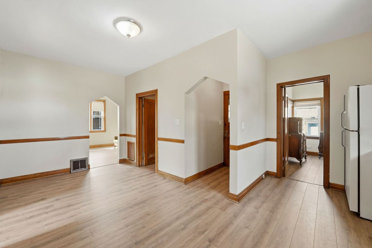 2111 Main Street, Melrose Park, IL 60160