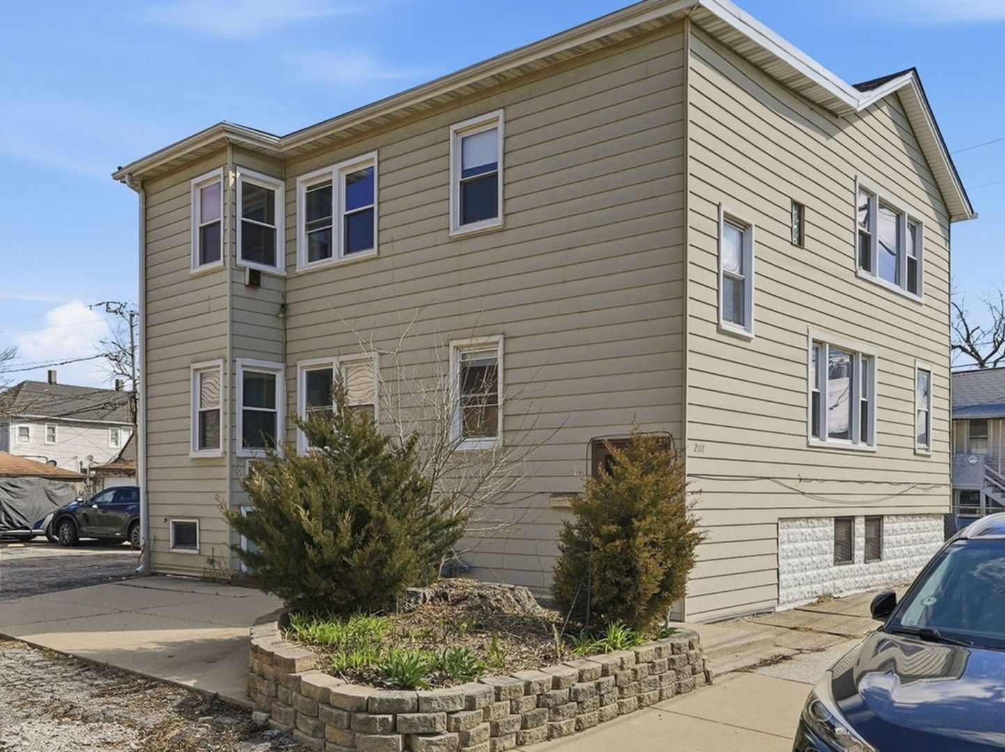2111 Main Street — Melrose Park, IL 60160