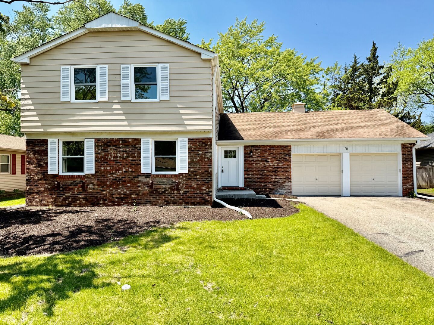 711 Woodhollow Lane — Buffalo Grove, IL 60089