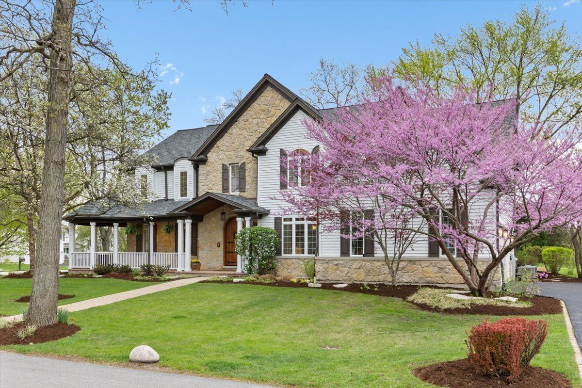 1021 Linden Lane — Glenview, IL 60025