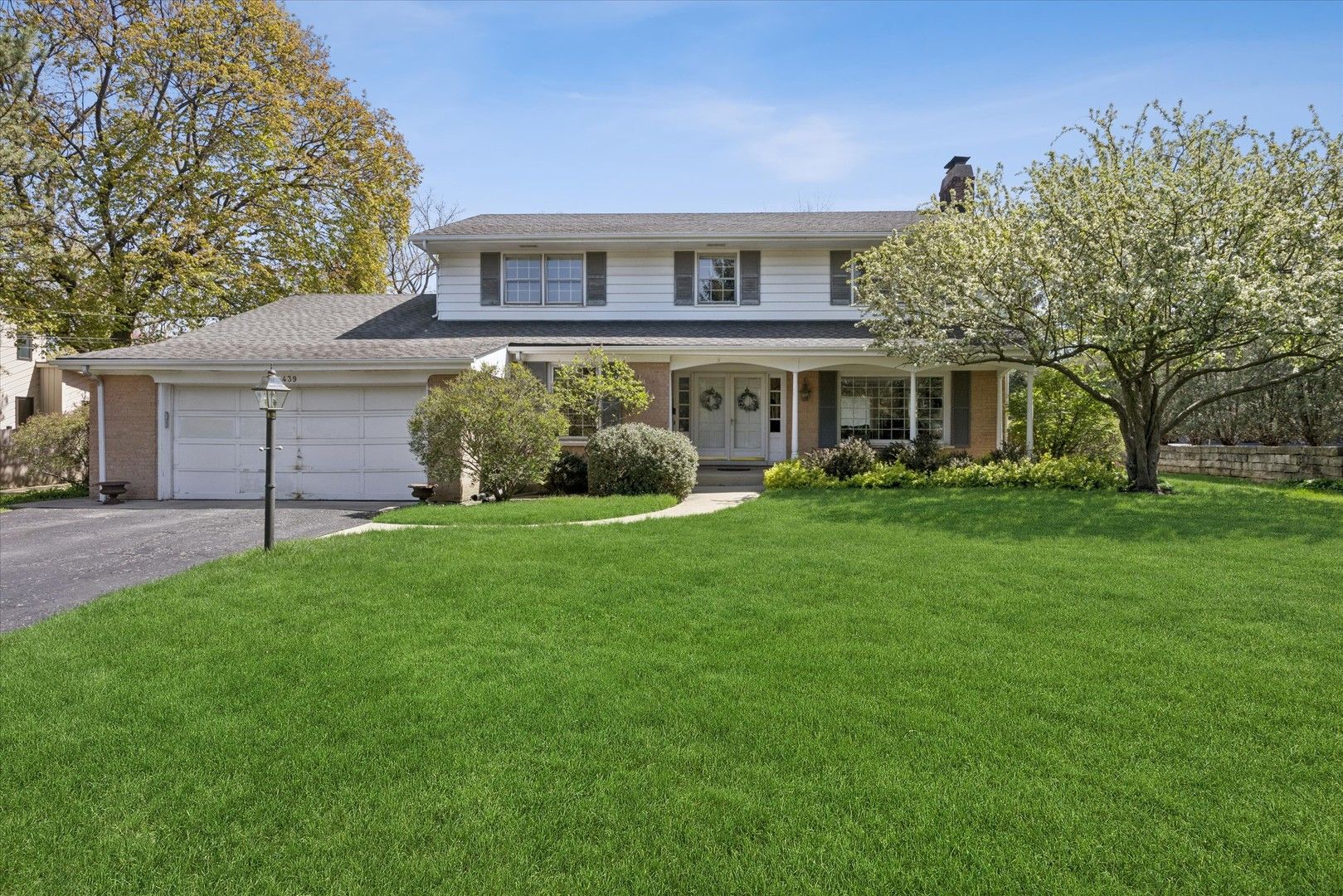 439 N Adams Street — Hinsdale, IL 60521
