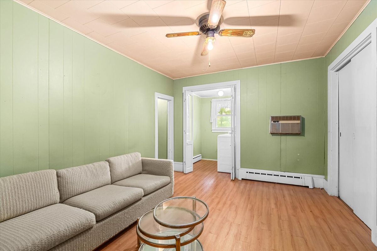 309 North Street, Earlville, IL 60518