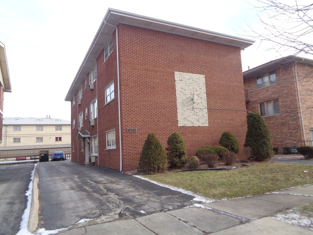 10533 Parkside Avenue, Chicago Ridge, IL 60415