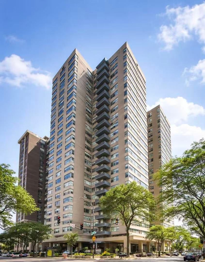 6301 N SHERIDAN Road #15B — Chicago, IL 60660
