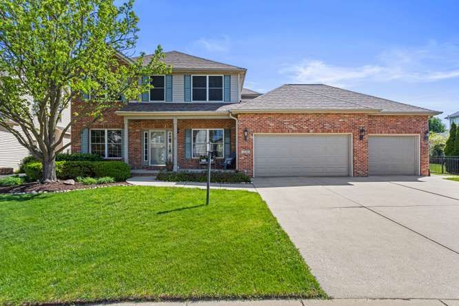 2208 Mullikin Drive — Champaign, IL 61822