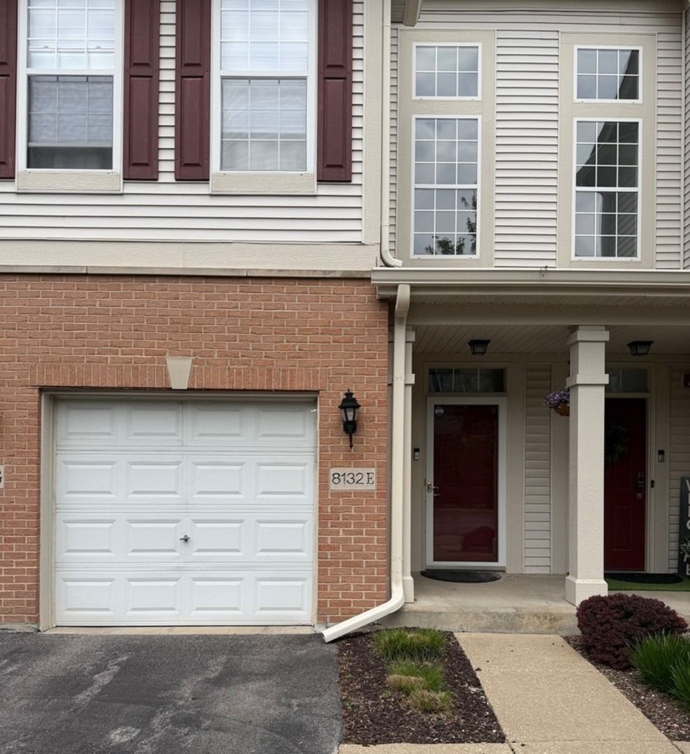 8132 Concord Lane, Justice, IL 60458