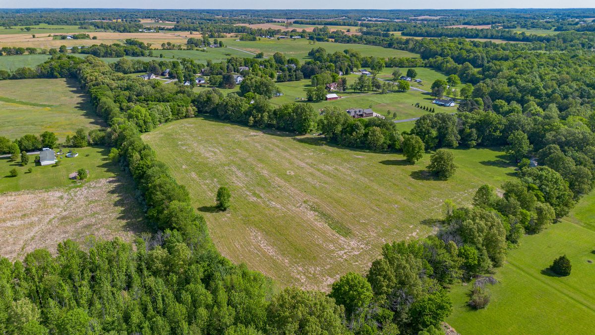 000 Adams Way, Metropolis, IL 62960