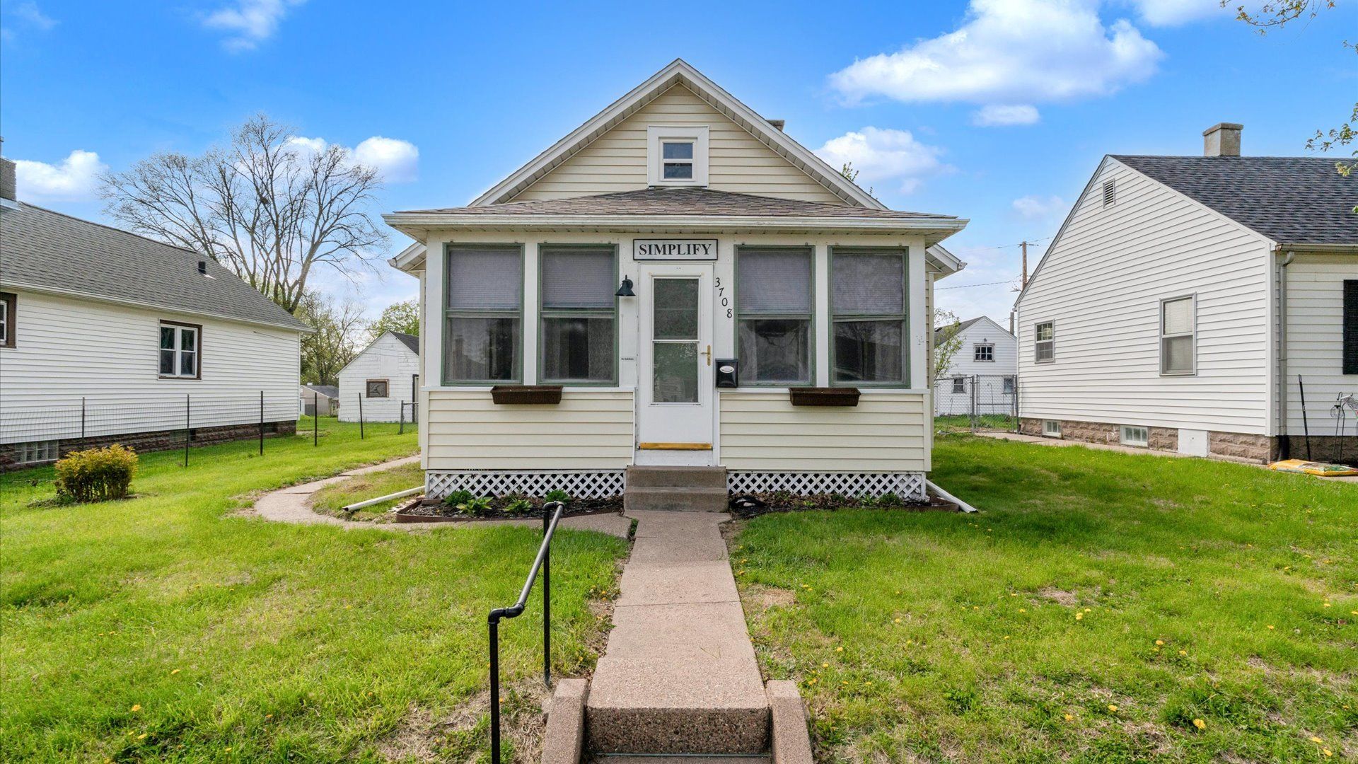 3708 N Fillmore Street — Davenport, IA 52806