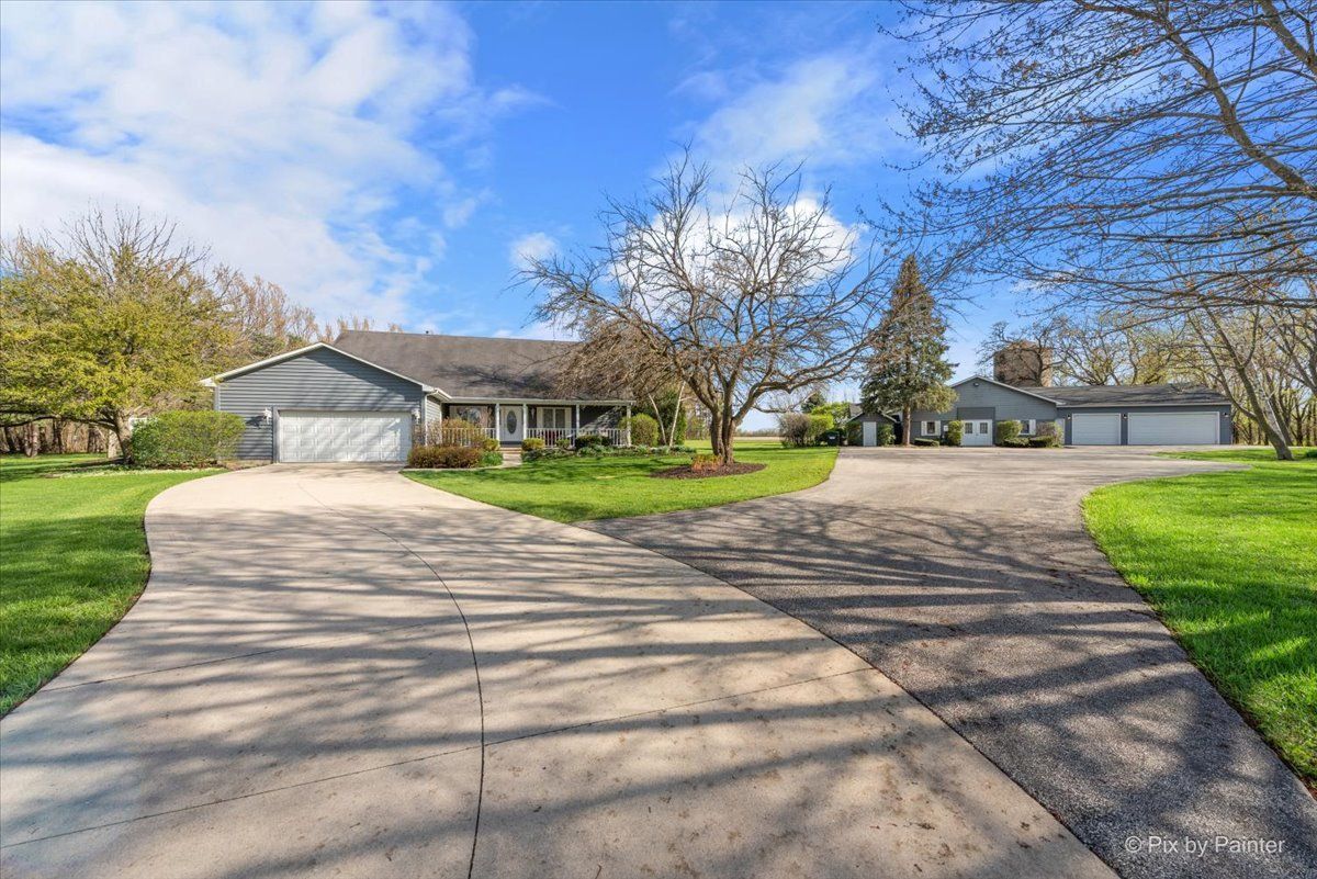 2919 Il Route 173 — Richmond, IL 60071