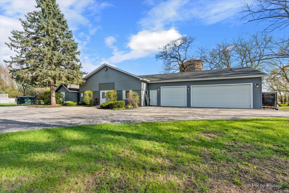 2919 Il Route 173, Richmond, IL 60071