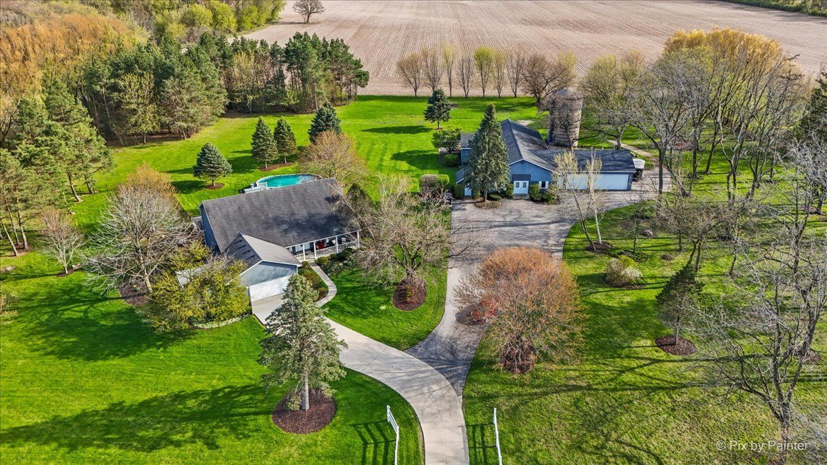 2919 Il Route 173, Richmond, IL 60071