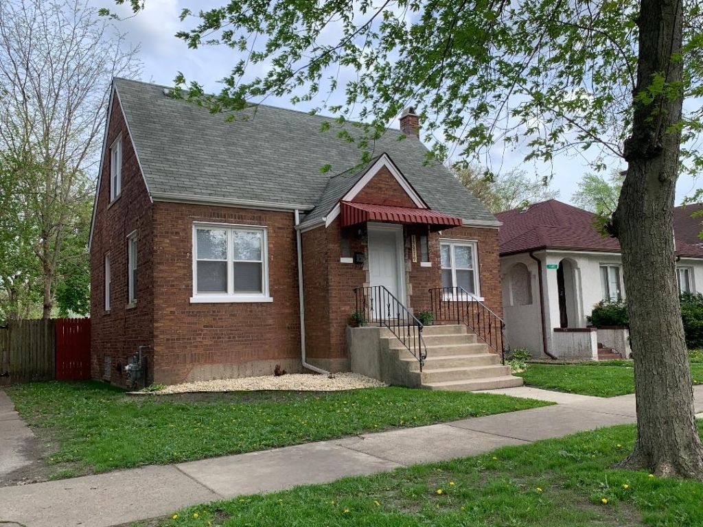 13819 S State Street — Riverdale, IL 60827