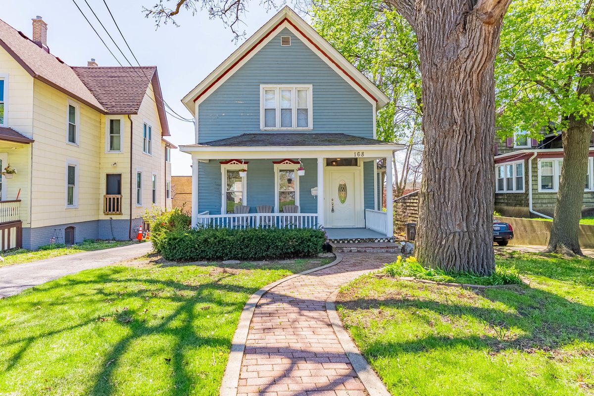 168 Villa Street, Elgin, IL 60120