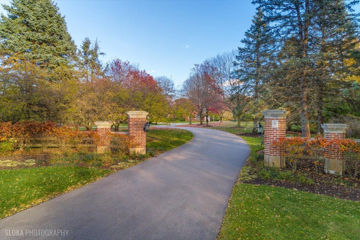 361 Ridge Road, Barrington Hills, IL 60010