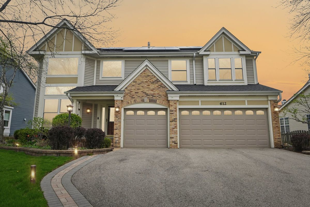612 Delgado Drive, Palatine, IL 60074