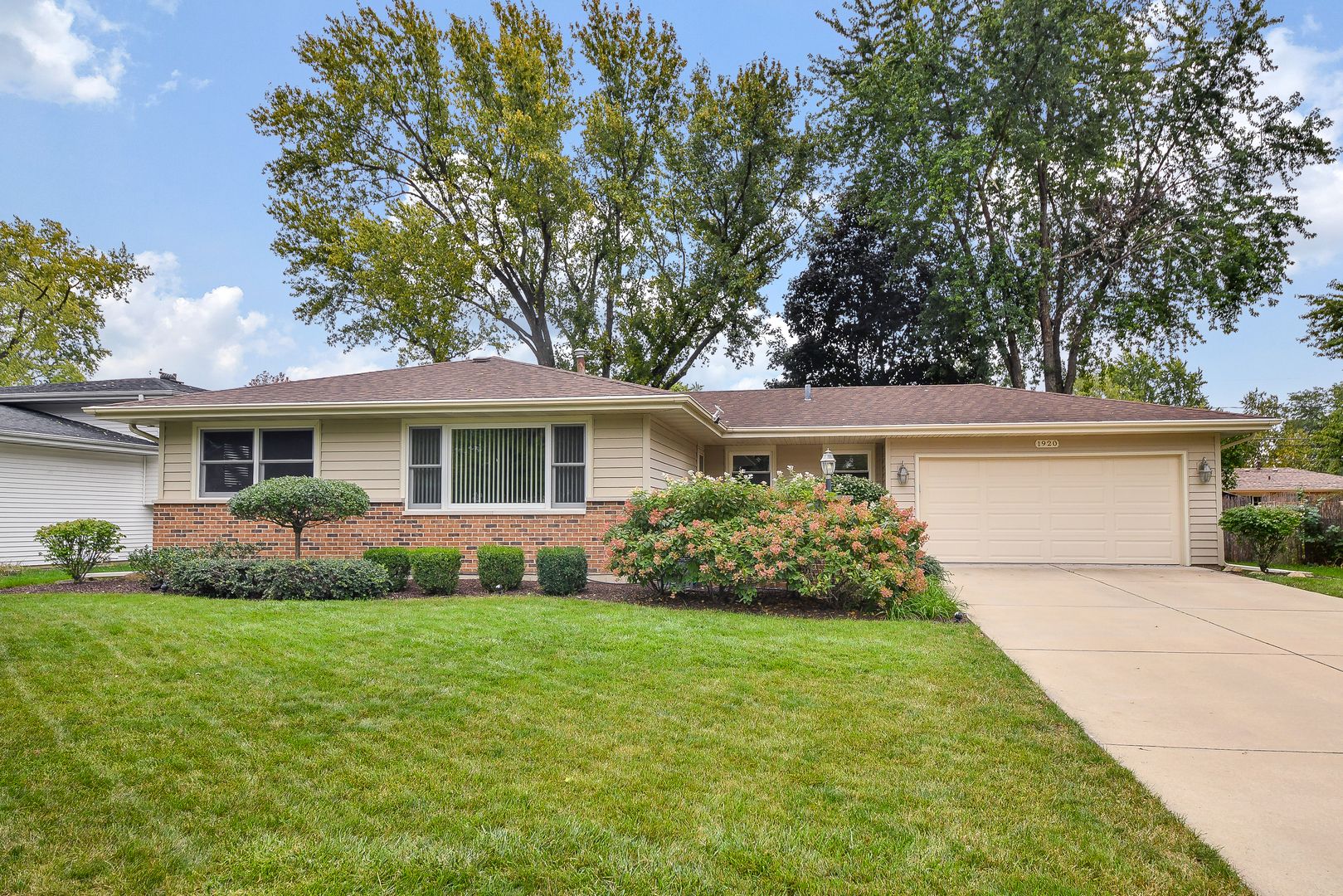 1920 Richard Street — Aurora, IL 60506