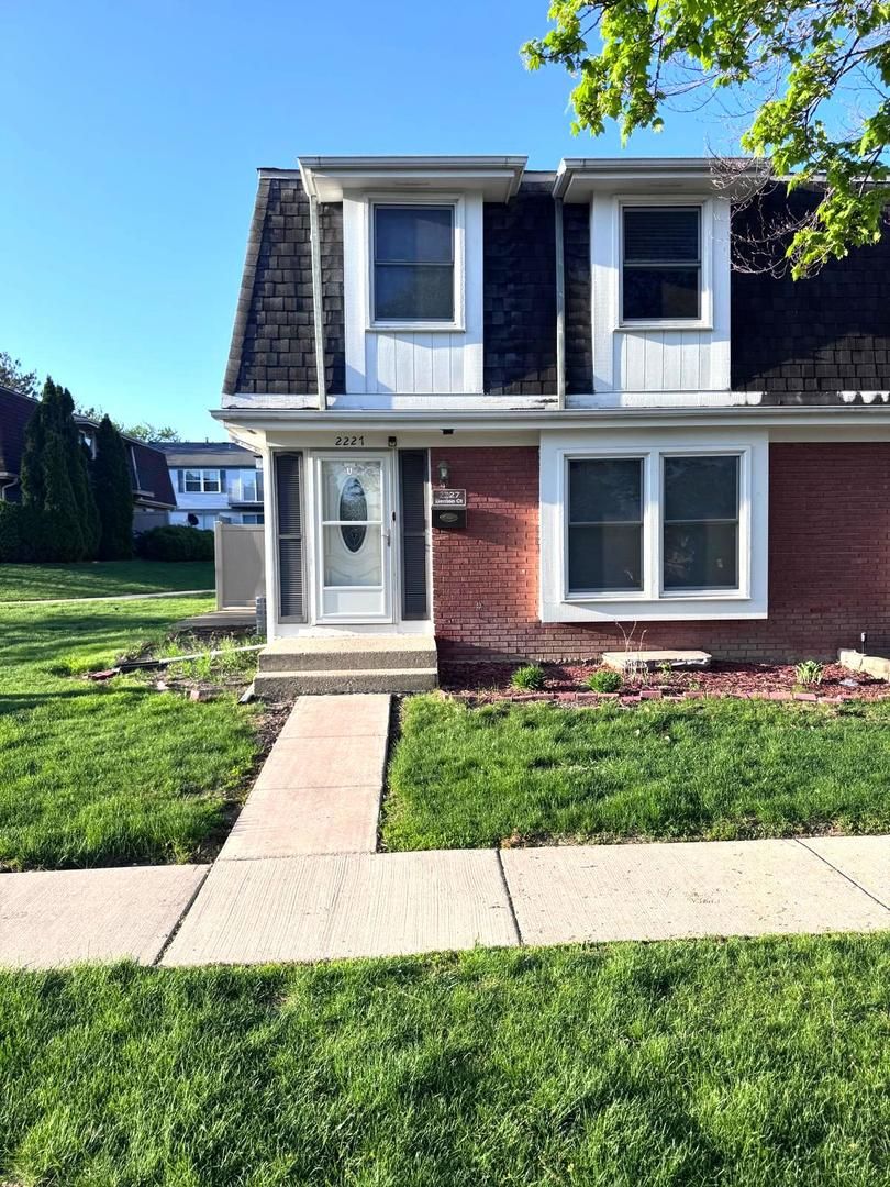 2227 Denton Court — Schaumburg, IL 60194