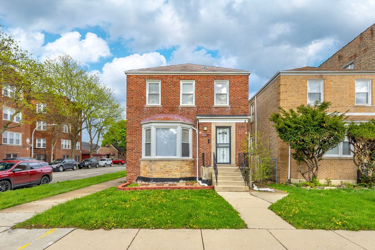 7801 Winchester Avenue, Chicago, IL 60620