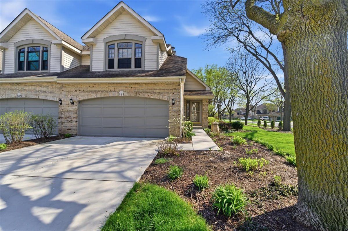187 Benton Lane — Bloomingdale, IL 60108
