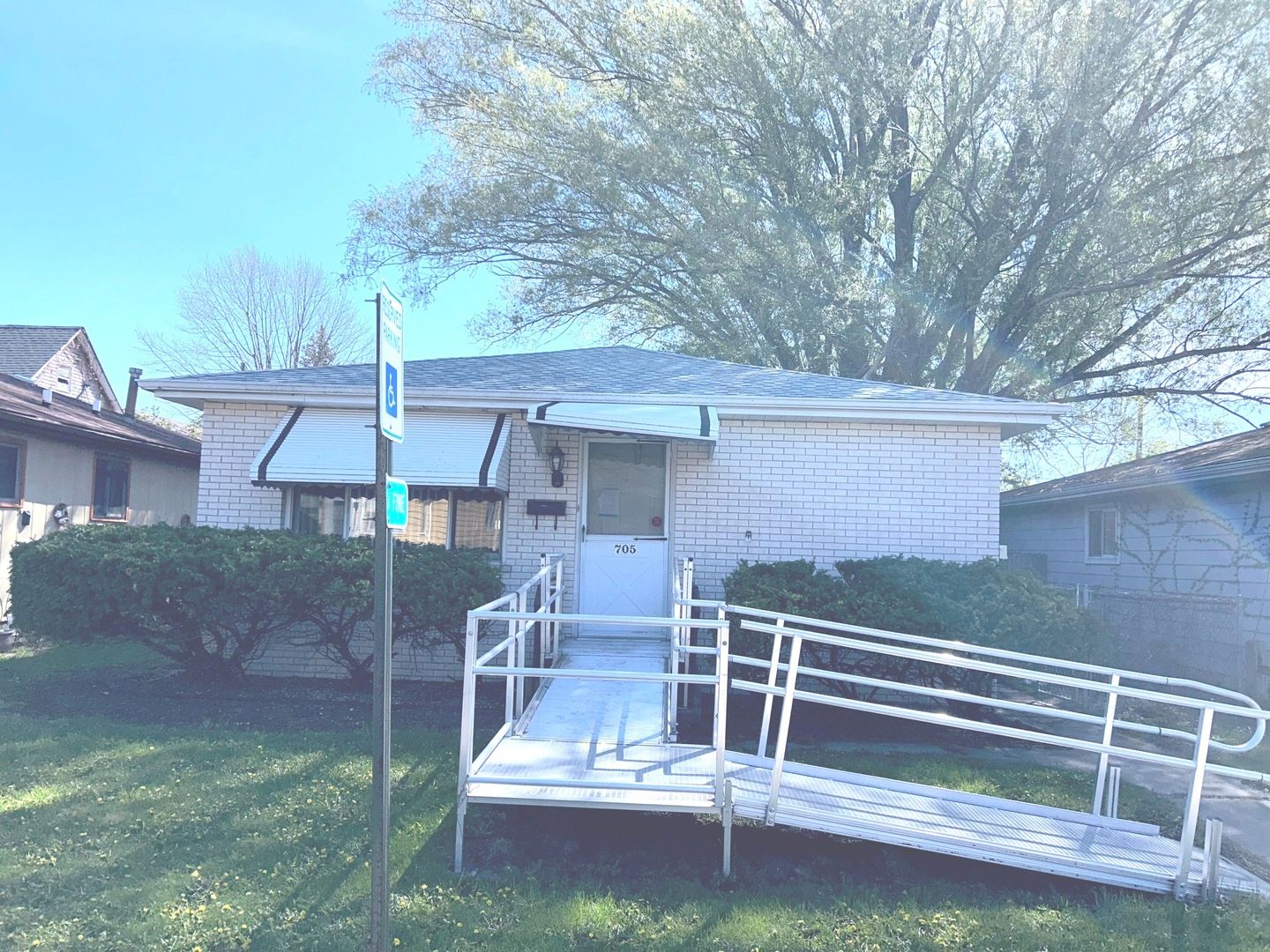 705 May Street — Calumet City, IL 60409