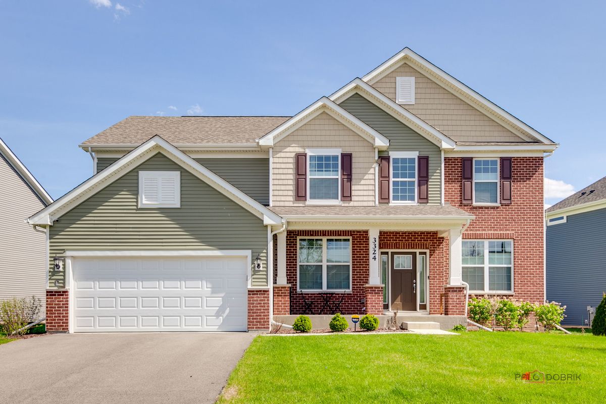 3324 SAGE Circle, Mundelein, IL 60060
