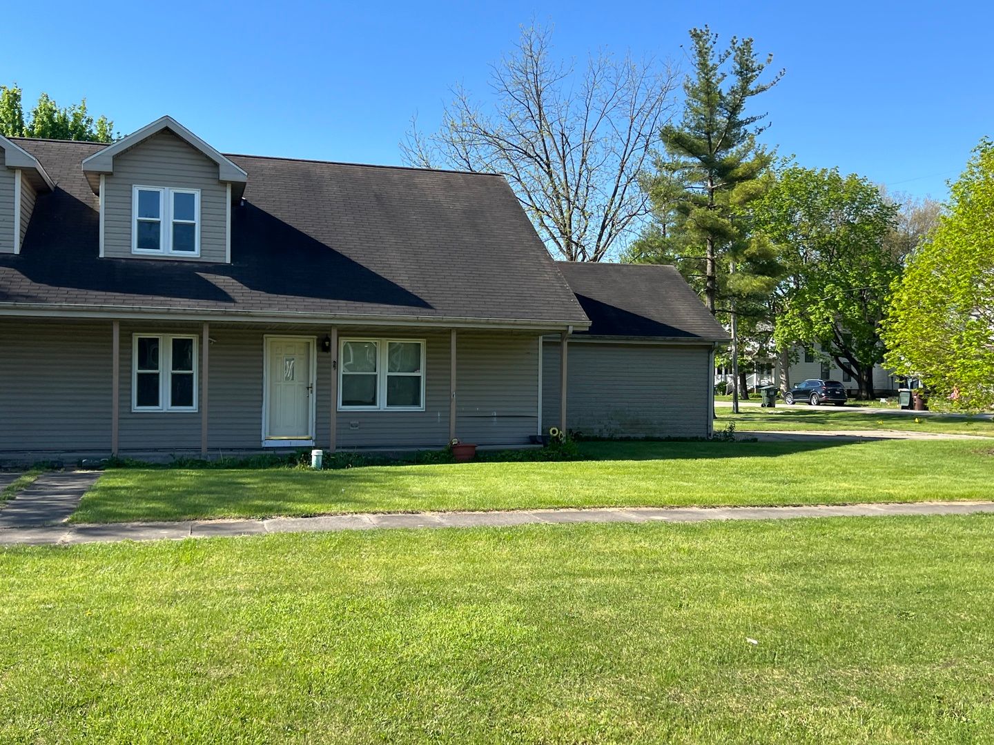 112 W Washington Street #1 — Gardner, IL 60424