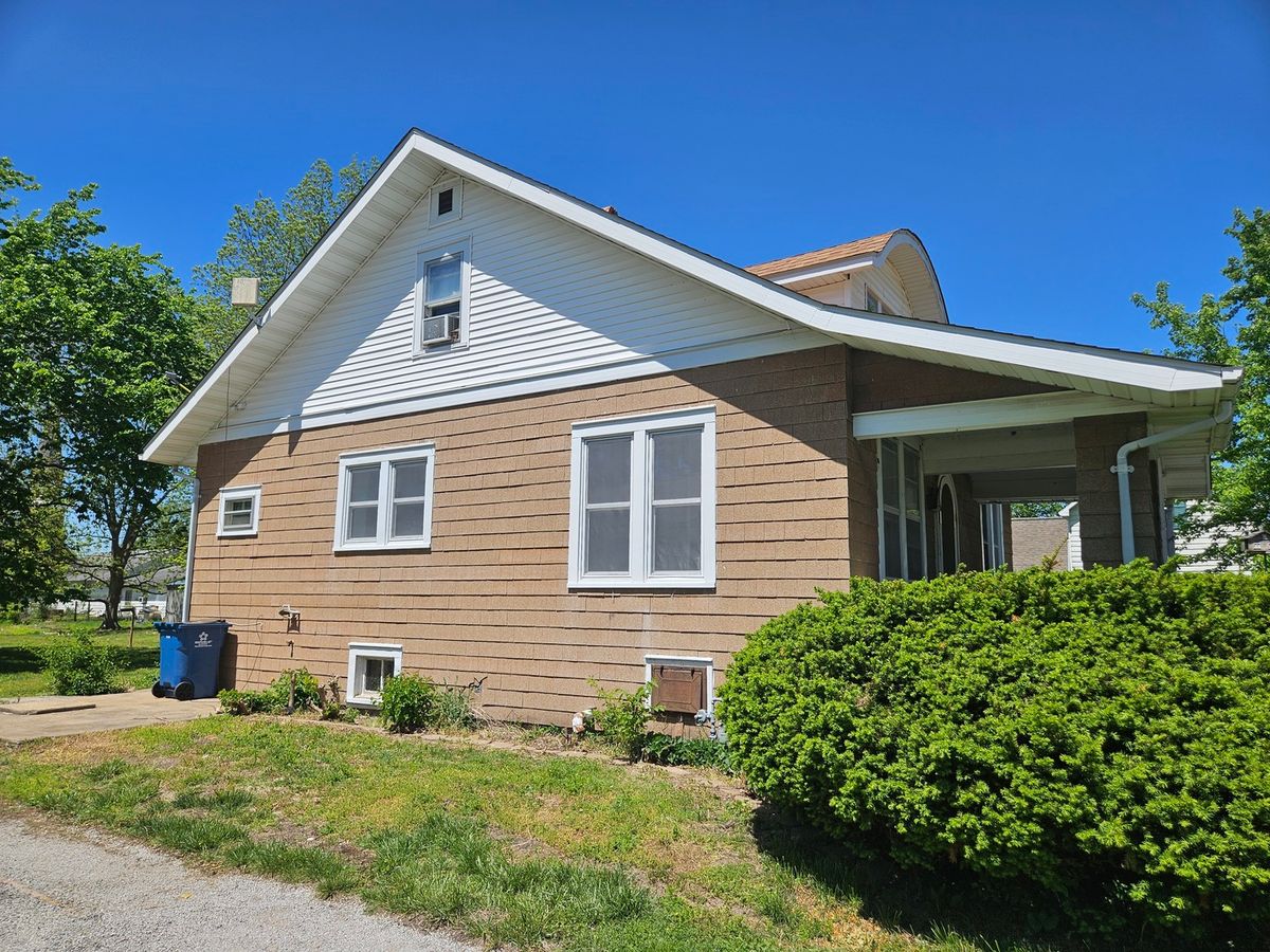 167 Park Street, Hoyleton, IL 62803