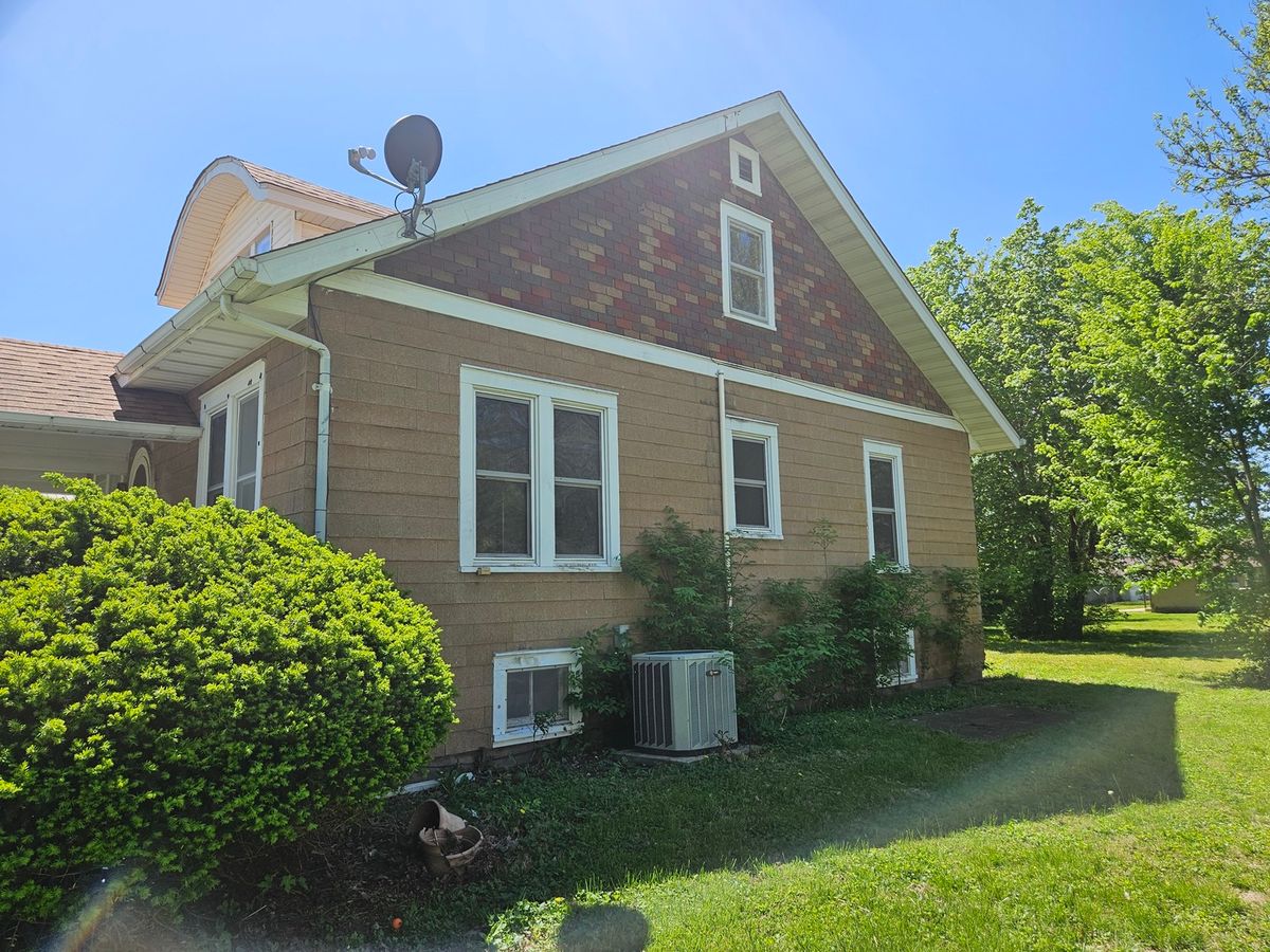 167 Park Street, Hoyleton, IL 62803