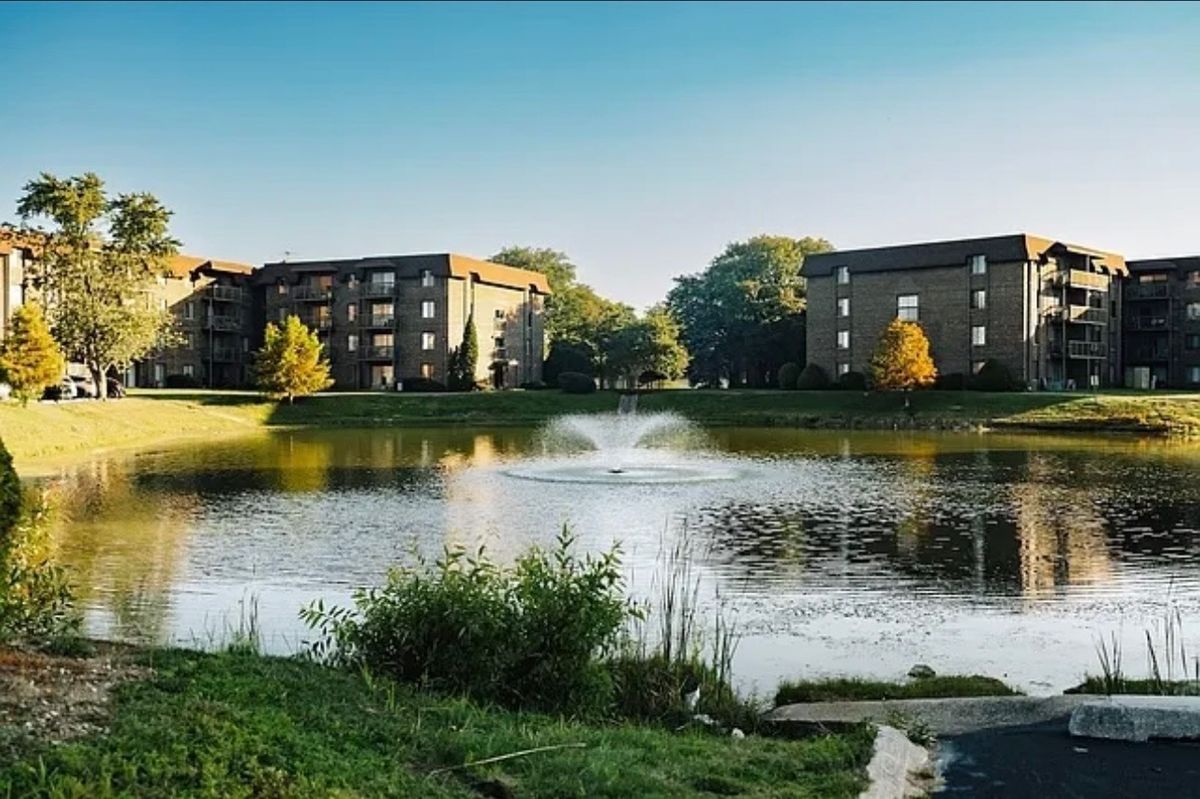 840 Elder Road, Homewood, IL 60430