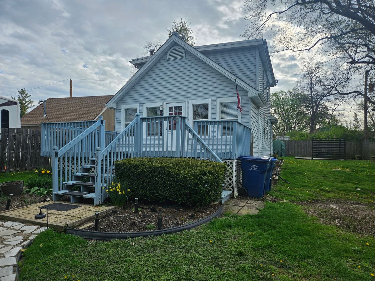 39101 Walnut Street, Lake Villa, IL 60046