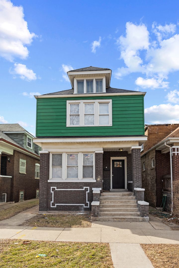 7744 CHAMPLAIN Avenue, Chicago, IL 60619