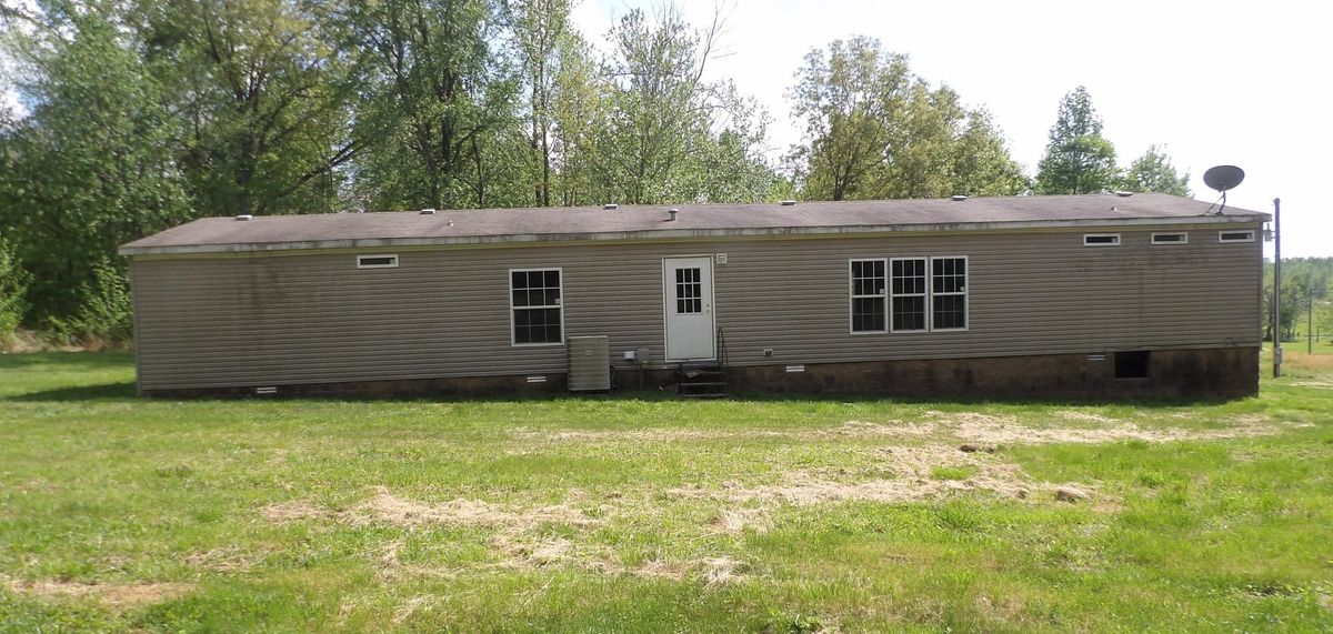 259 Three Mile Creek Road, Rosiclare, IL 62982