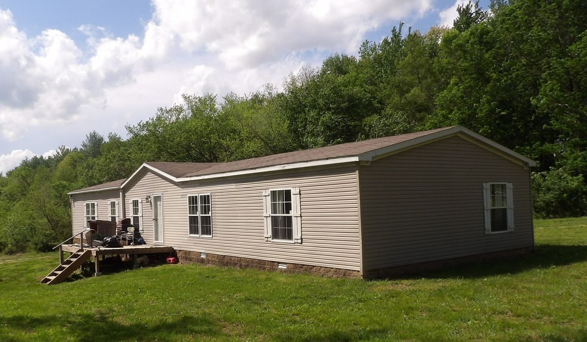 259 Three Mile Creek Road, Rosiclare, IL 62982