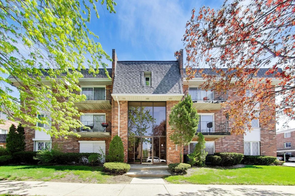 669 Chappel Avenue, Calumet City, IL 60409