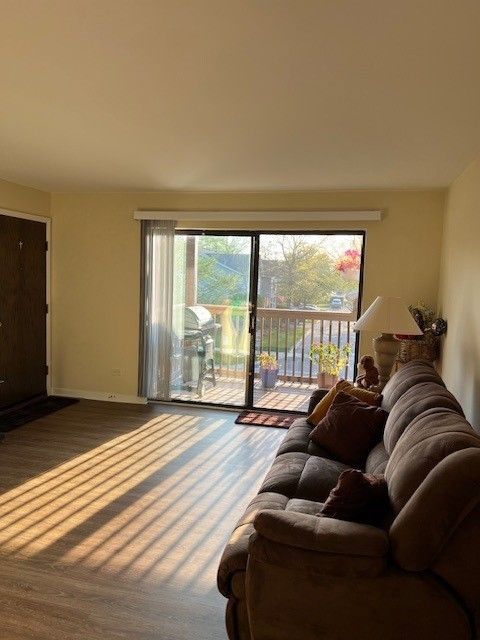 14747 Kenton Avenue #2A, Midlothian, IL 60445