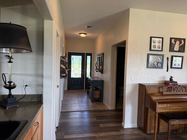 148 Virginia Drive #B, Makanda, IL 62958